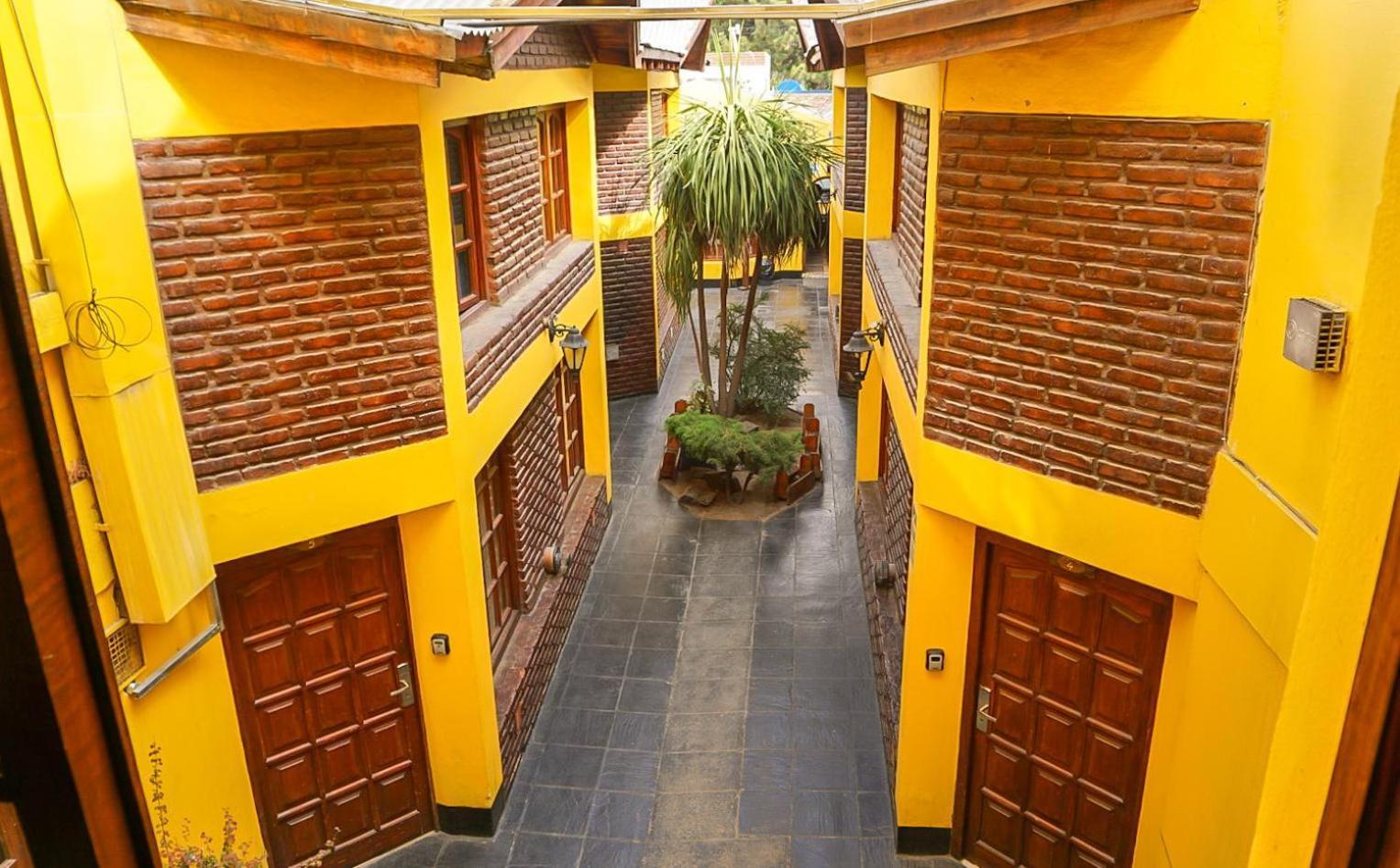 Apart Hotel Libertador El Calafate Zewnętrze zdjęcie