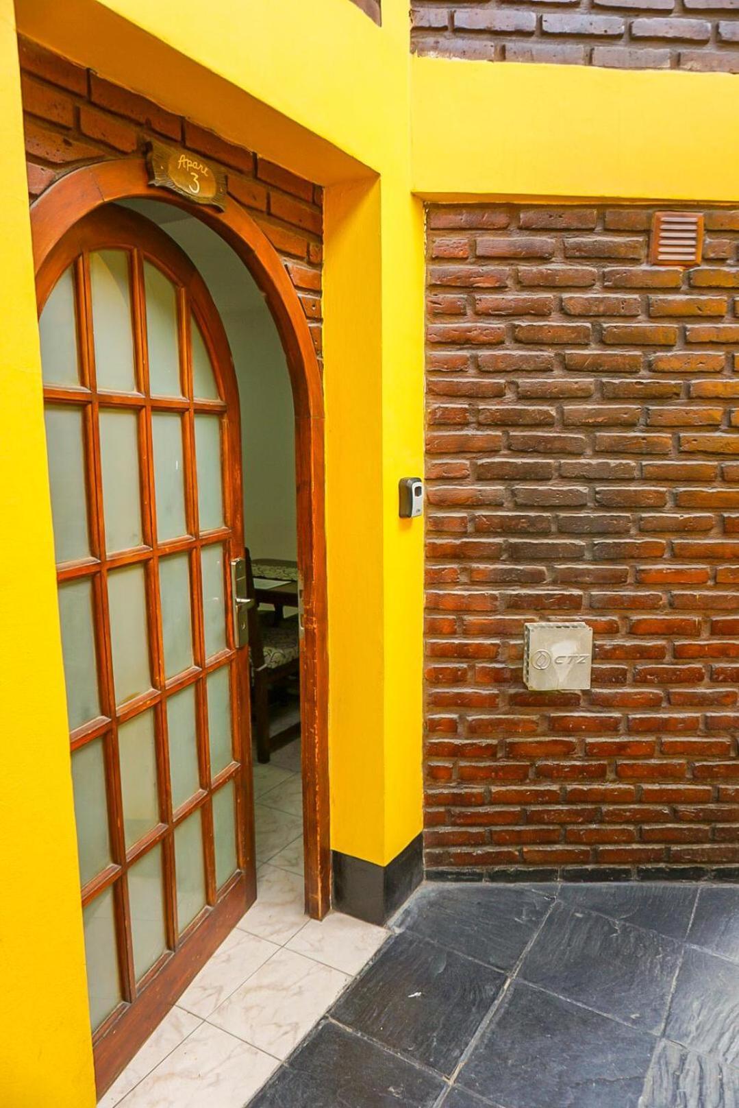 Apart Hotel Libertador El Calafate Zewnętrze zdjęcie